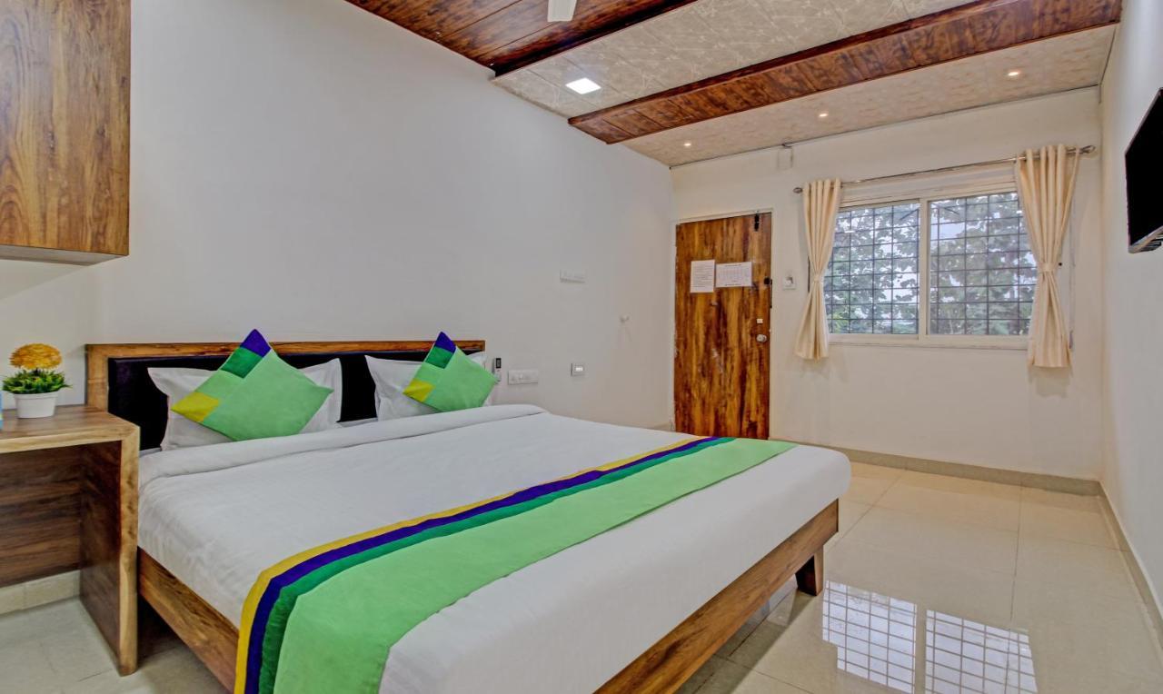 Sai Samrat Resort Satara Exterior foto